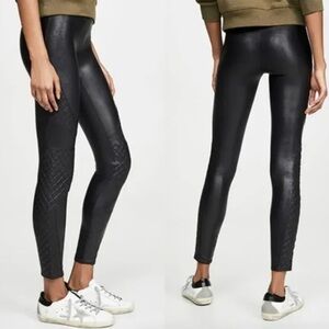 Spanx Quilted Faux Leather Leggings Size Small Black